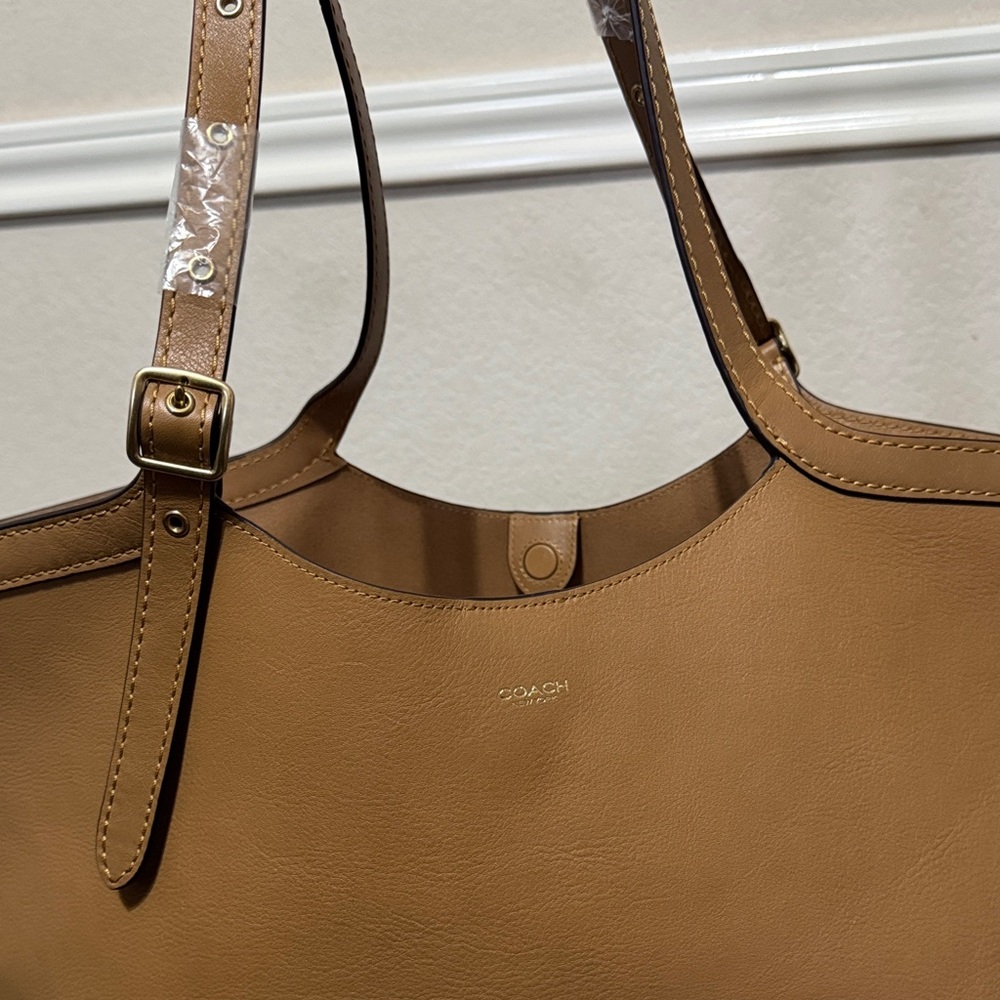 Coach Gramercy Tote - Honey Brown - Picture 2 of 7